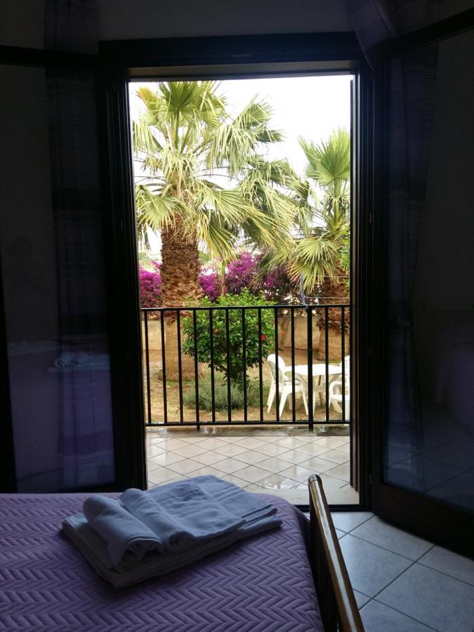 Hibiscus Rosso Villa Donnalucata  Luaran gambar